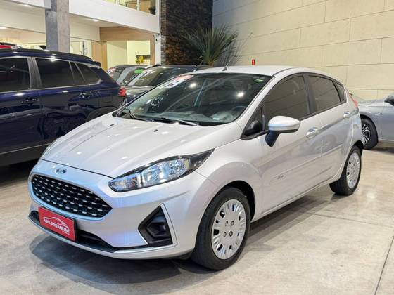 FORD FIESTA 1.6 TI-VCT FLEX SE MANUAL FORD FIESTA 1.6 TI-VCT FLEX SE MANUAL